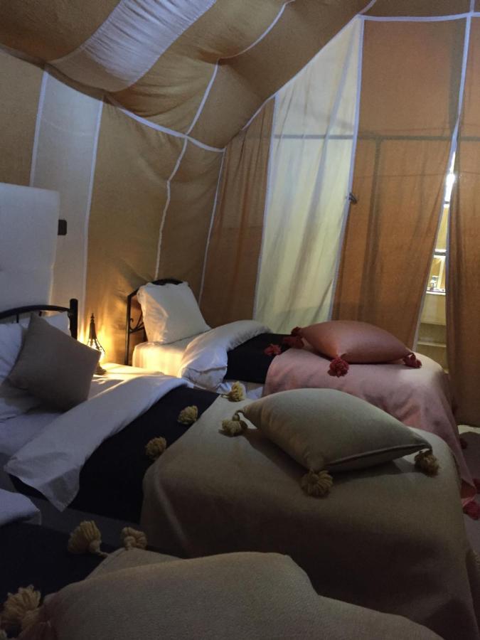 Fabulous Desert Camp 梅尔祖卡 外观 照片